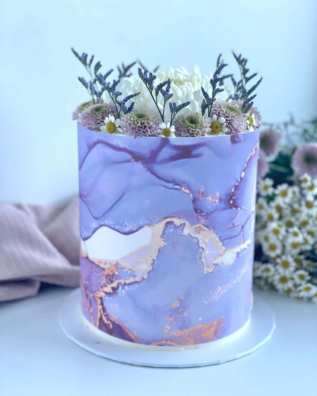 Marbled fondant wedding cake | Fondant wedding cakes, Purple wedding cakes,  Beautiful wedding cakes
